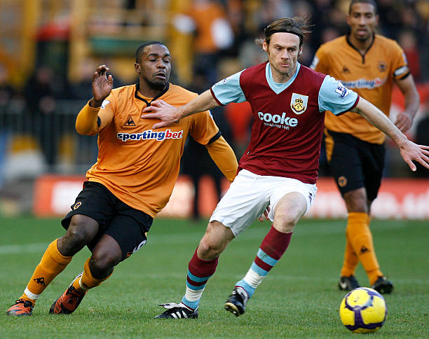 指责这些政 指责这些政